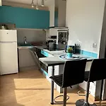 Cosy Vue Avec Terrasse Apartment *